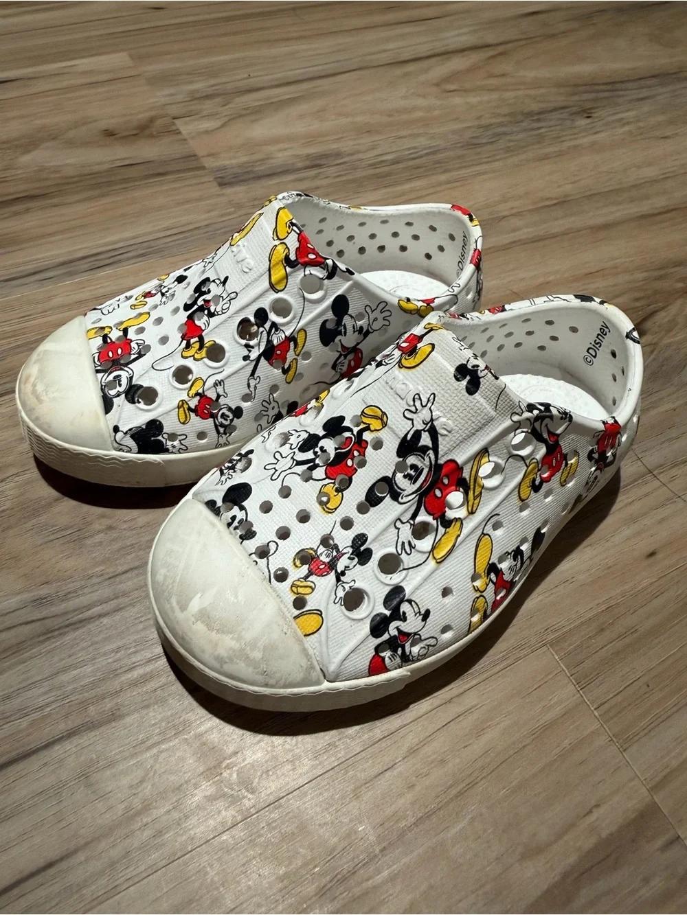 Native Shoes x Disney Mickey Mouse Jefferson Kids Shoes Size C5